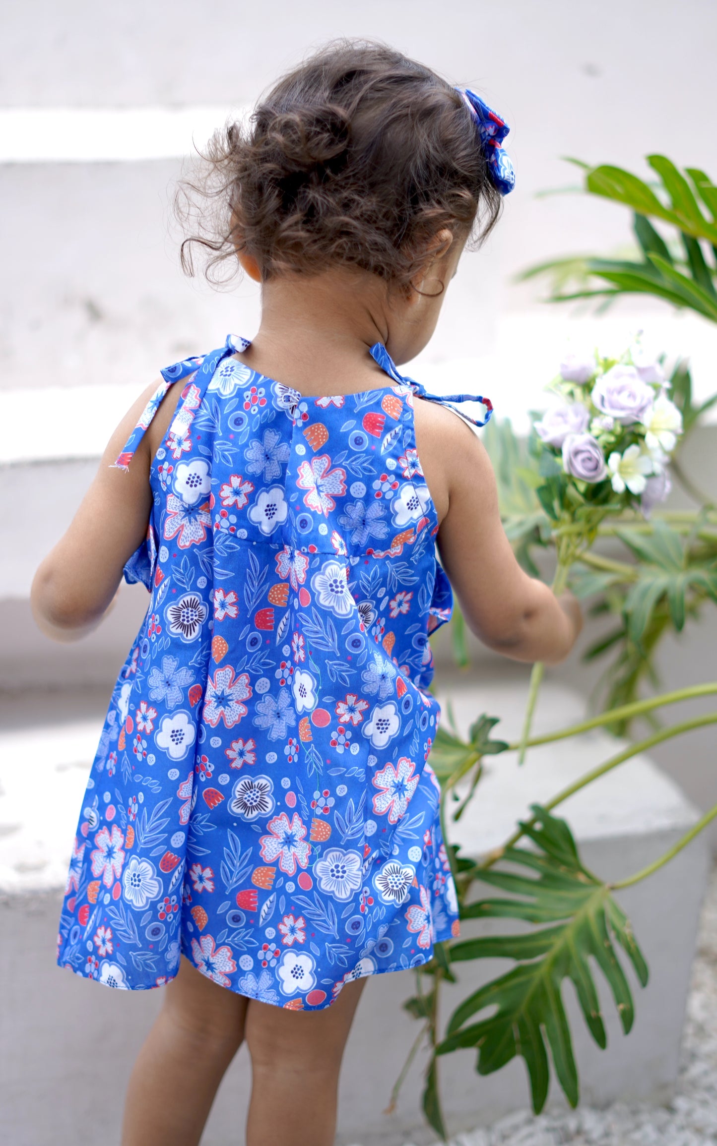 blue-floral-dress